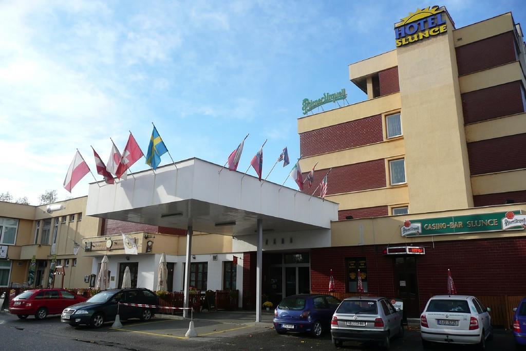 Hotel Slunce Havlíčkŭv Brod Esterno foto
