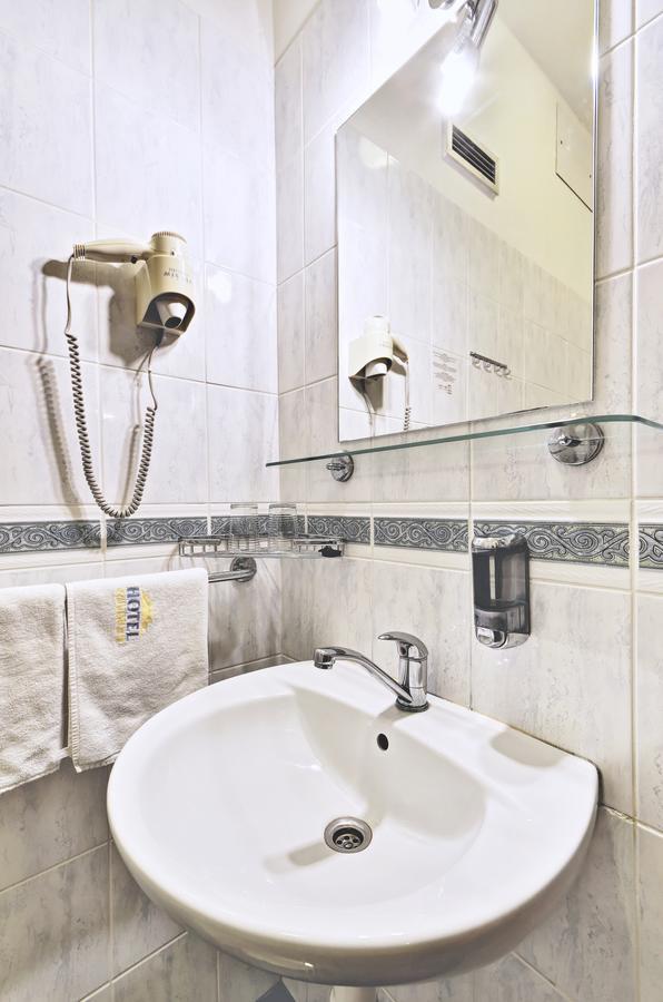 Hotel Slunce Havlíčkŭv Brod Esterno foto