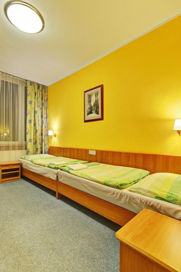 Hotel Slunce Havlíčkŭv Brod Esterno foto