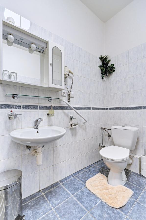 Hotel Slunce Havlíčkŭv Brod Esterno foto